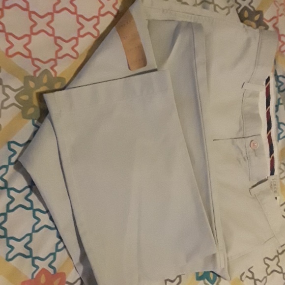 Chinos - Picture 4 of 4